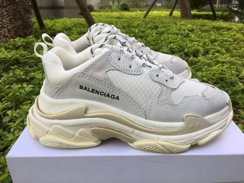 Parisian family Balenciaga Triple S rice white color matching_ original level_ 35--45-32d45cb7